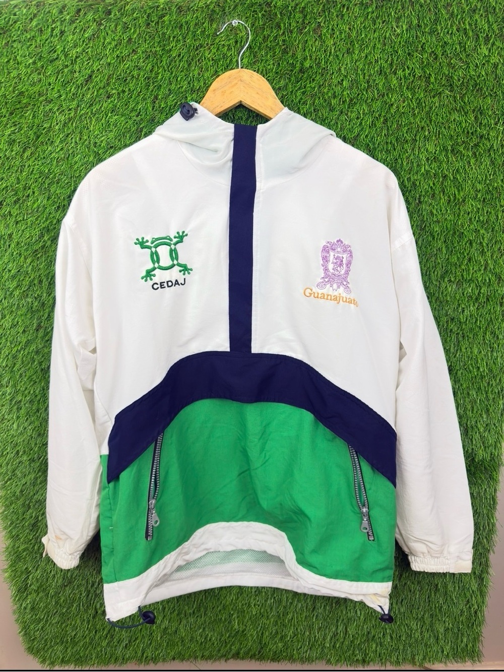 Vintage Muza CEDAJ Guanajuato pullover windbreaker